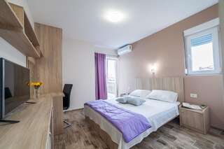 Гостевой дом Milara Apartments Будва Двухместный номер с 1 кроватью и террасой-3