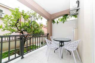 Гостевой дом Milara Apartments Будва Апартаменты с террасой-10