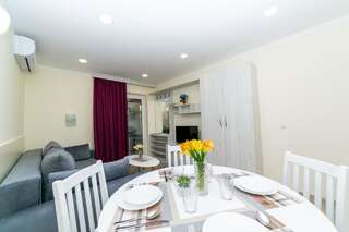 Гостевой дом Milara Apartments Будва Апартаменты с террасой-2