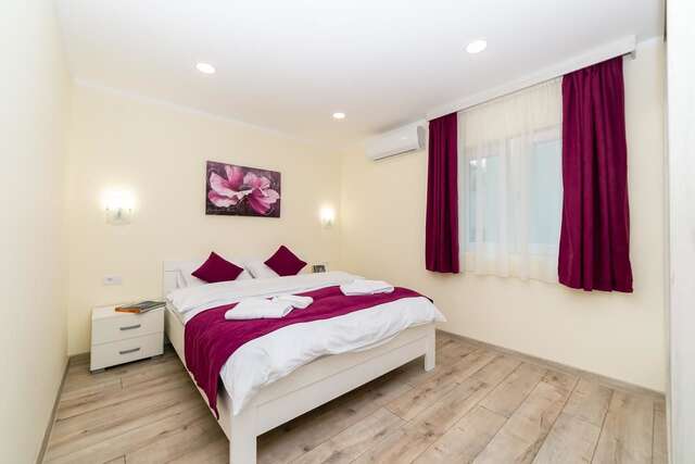 Гостевой дом Milara Apartments Будва-21